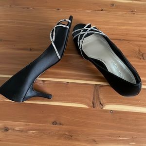 Black formal dress shoes 8 1/2 purchased at Macy’s never worn